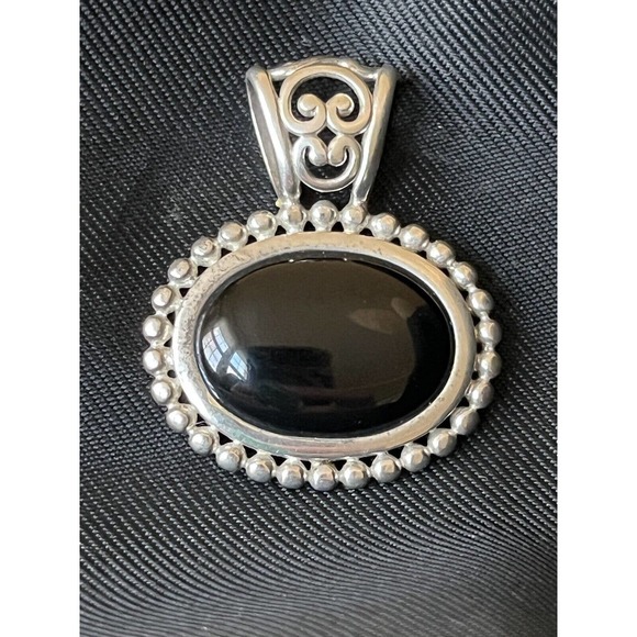 Vintage Sterling Silver & Onyx Oval Pendant By NV Nevada Silver Ornate .96"x1.17 - Picture 8 of 10